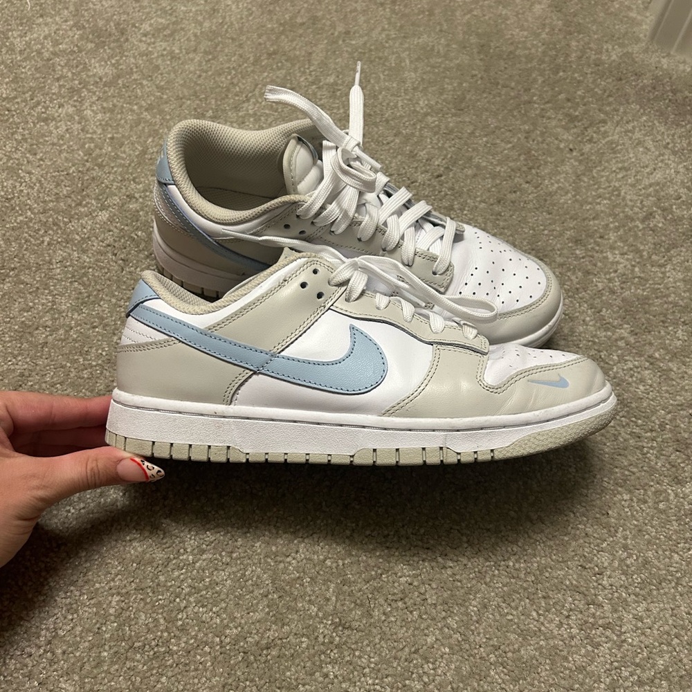 Women’s Nike Dunks